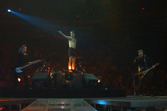 Photo gallery from the gig in Phoenix, AZ shot on January 4, 1997